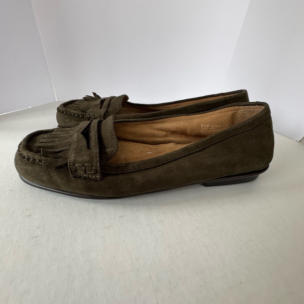 Aerosoles Olive green Suede leather moccasins Loafers flats shoes size 8.5